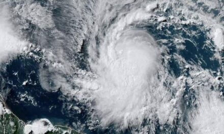 Huracán Milton se intensifica a categoría 5 en el Golfo de México