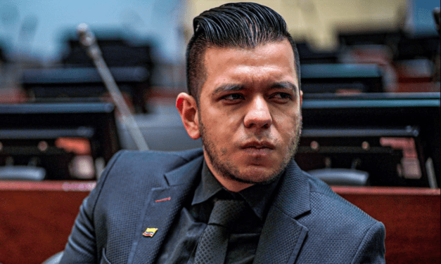 La metida de pata de JP el polémico congresista YouTuber