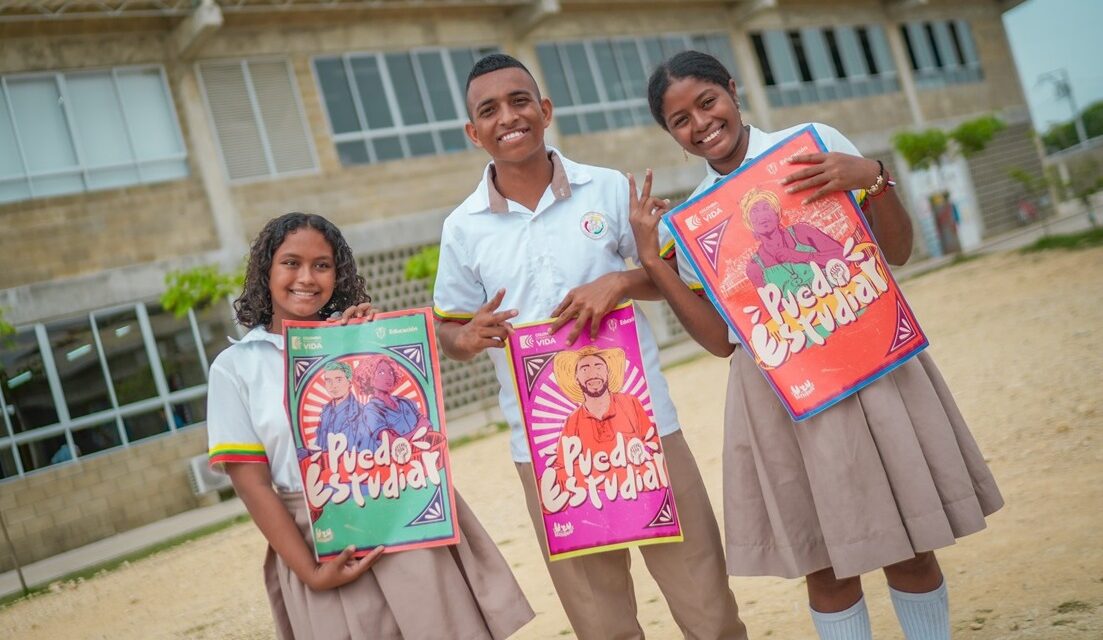 Fomentando la educación en el pacífico colombiano