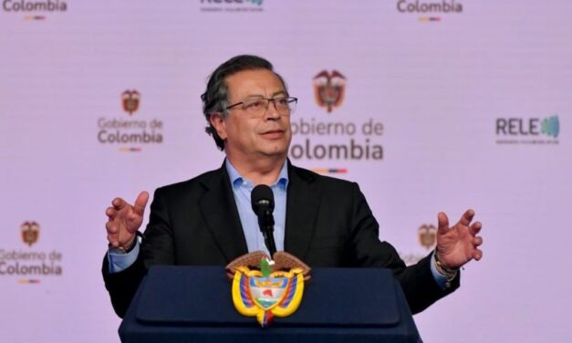 Corte Constitucional suspende investigación contra Petro y declara inexequible artículo del Plan Nacional de Desarrollo