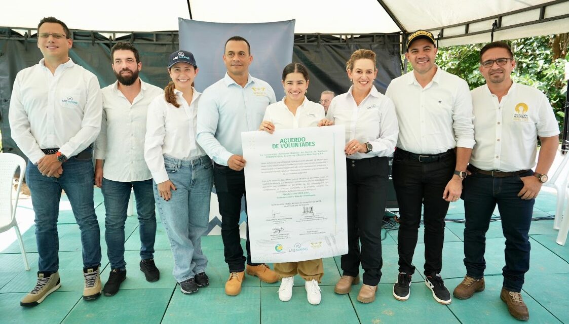 Corantioquia y Aris Mining implementan la minería regenerativa en Segovia