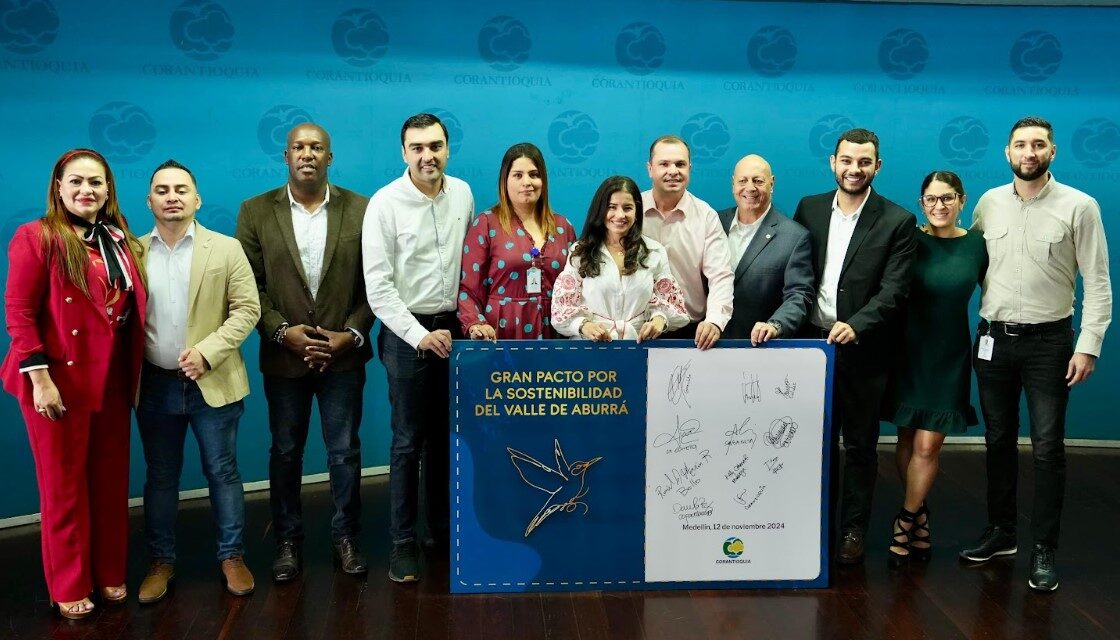 Corantioquia y Personeros del Valle de Aburrá firman pacto por  Sostenibilidad Ambiental