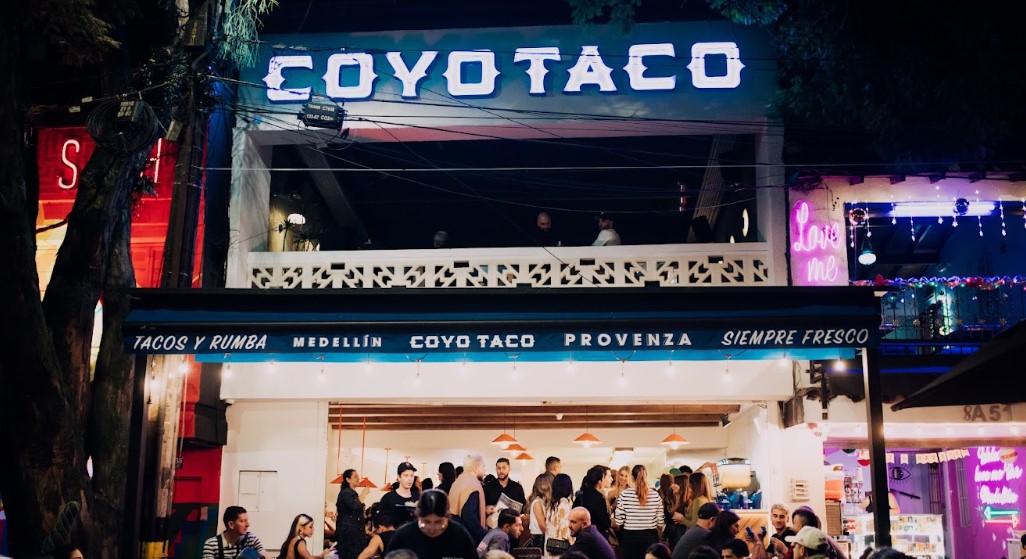 Coyo Taco aterriza en Medellín con auténtica comida callejera mexicana