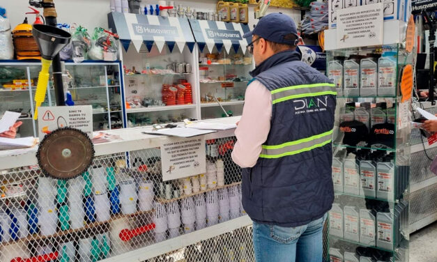 Dian embarga 4.710 cuentas bancarias de morosos por deuda de $1,2 billones