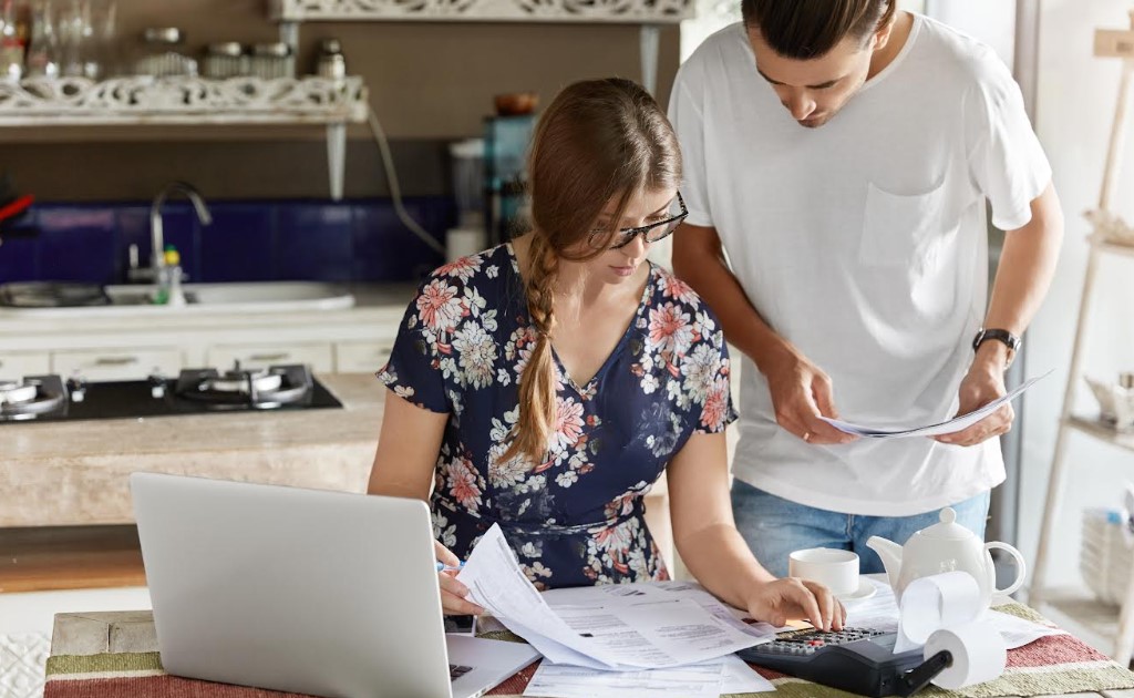 ¿Cómo reducir gastos y planear mejor los presupuestos de su empresa en 2025?
