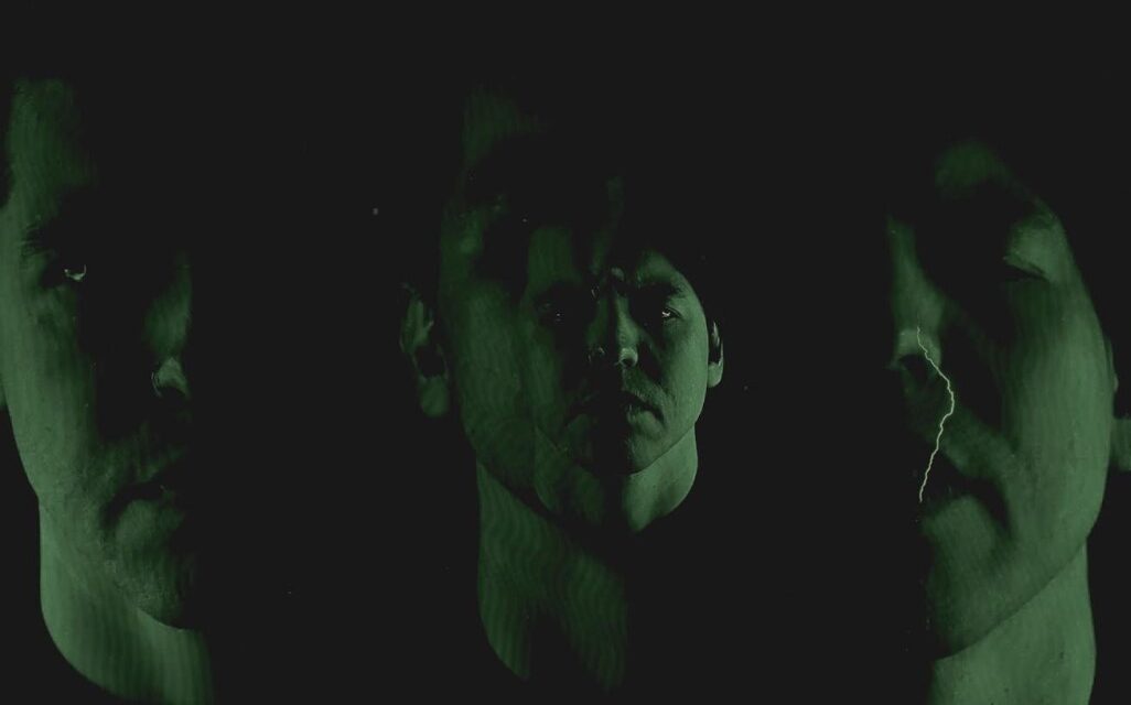 Vulnerable, la canción de xCRISx EDGE que explora el lado oscuro de la mente