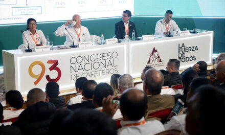 Cooperativas cafeteras se benefician de plan solidario de financiamiento