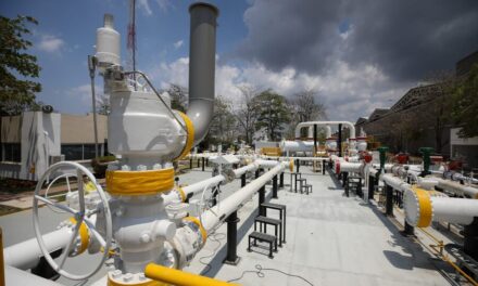 Radican moción de censura contra MinMinas por crisis de gas en Colombia