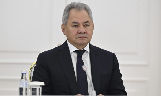 Tokayev y Shoigu revisan cooperación bilateral y seguridad regional