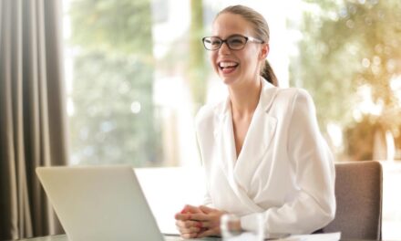 Transformación empresarial en Colombia: 3 claves para mejorar productividad e innovación con RPA
