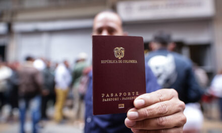 ¿Está Colombia en riesgo de una nueva crisis en pasaportes?