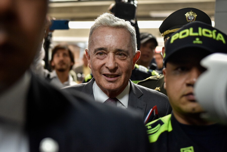 Alias Caliche asegura que no conoció al expresidente Álvaro Uribe