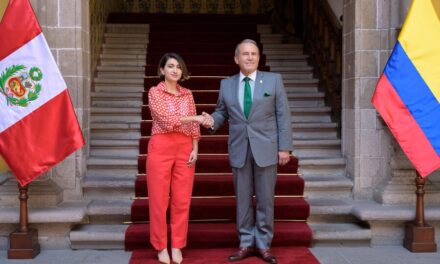Colombia y Perú regresan a las relaciones diplomáticas tras dos años