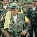 No reescribamos la historia: Tirofijo y la verdad sobre el pasado oscuro de un delincuente