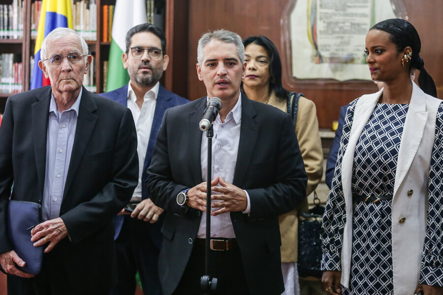 Con lista en mano impondrán nuevo impuesto en Medellín y Antioquia