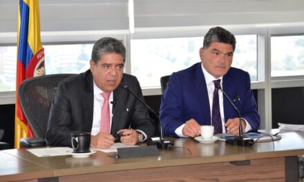 Contraloría investiga 522 procesos fiscales en salud por $11 billones