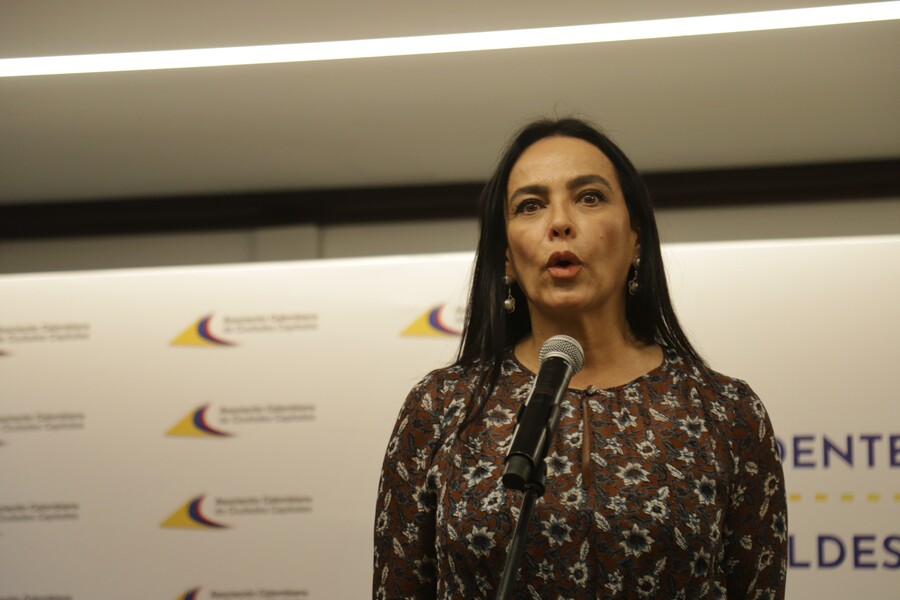 Luz María Zapata renuncia a Asocapitales y culpa a Federico Gutiérrez de su salida