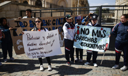 Docentes de Bogotá anuncian paro el próximo 24 de abril