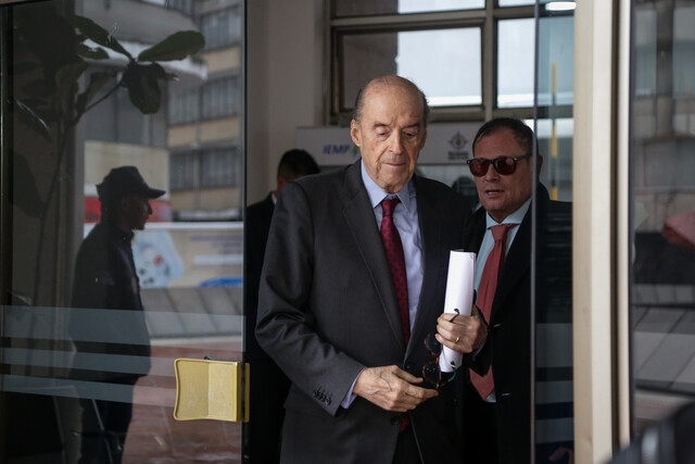Leyva acusa a Petro de drogadicto tras incidente en París