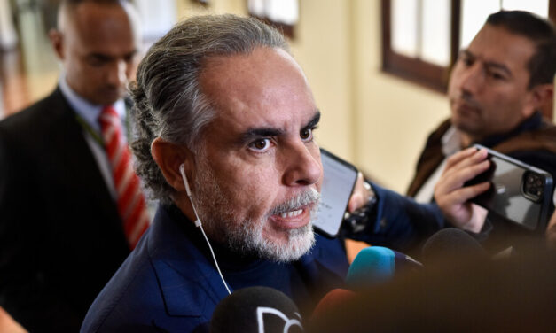 Ministro Benedetti defiende decreto madre tras fallo de la Corte y convoca a movilización pacífica por la consulta popular