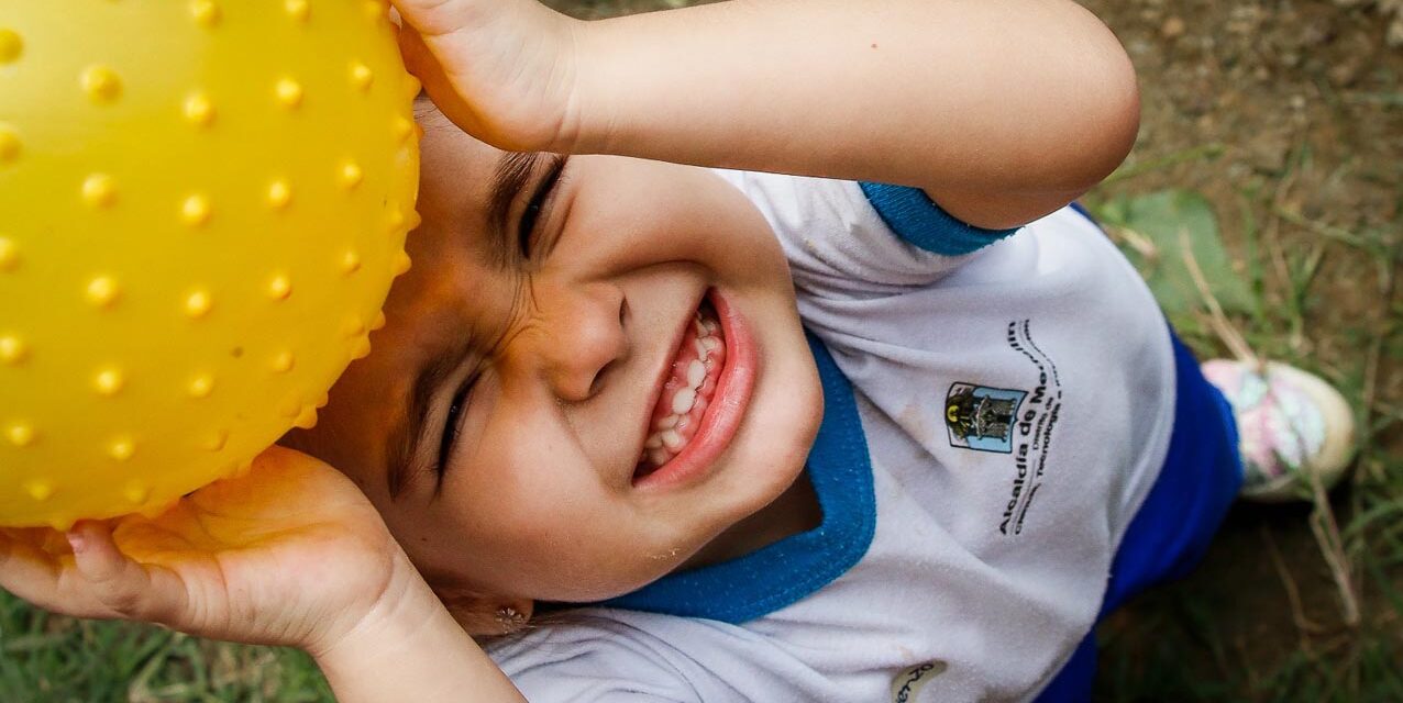 Buen Comienzo: celebra el Mes de la Niñez con juegos en Medellín