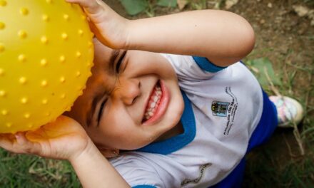 Buen Comienzo: celebra el Mes de la Niñez con juegos en Medellín