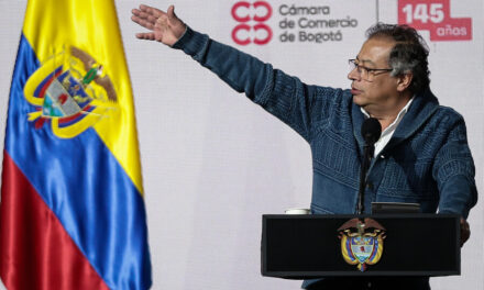 Petro cuestiona al Banco de la República por tasa de interés