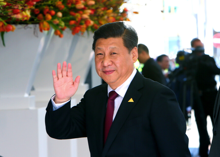 China impone arancel del 34% a productos de EE. UU
