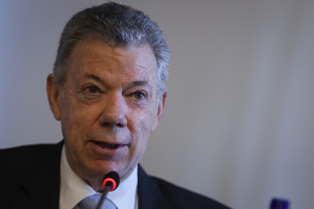 Juan Manuel Santos tilda de “fracaso total” la política de paz del presidente Petro