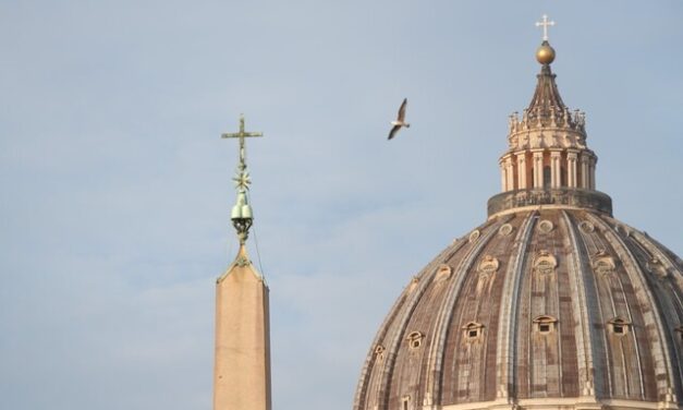 El Vaticano cerrará la Capilla Sixtina para iniciar el Cónclave