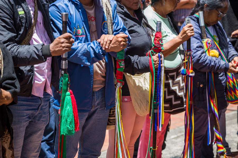 Los contratos del Gobierno con los indígenas que participan en la Minga