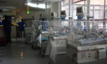 Clínica de Occidente de Bogotá suspende obstetricia y neonatos por deudas millonaria