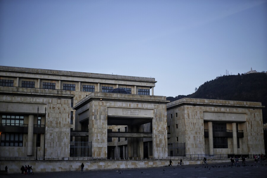 Universidades no podrán negar acceso por trabas en convalidación: Corte Constitucional