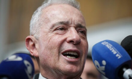 Uribe y Vargas Lleras se irían en una coalición en las elecciones del 2026