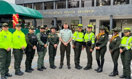 Cerca de cinco mil policías estarán en el paro en Antioquia