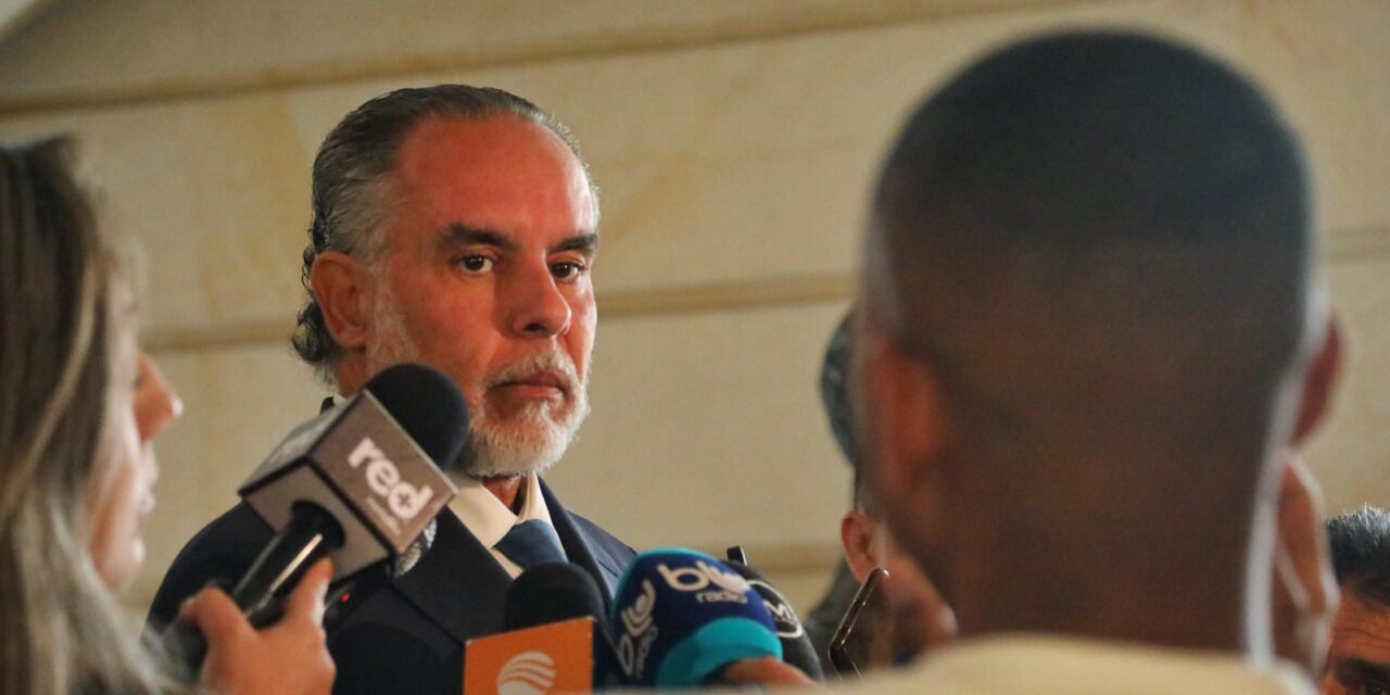 Armando Benedetti niega intimidaciones al Congreso para votar la Consulta Popular