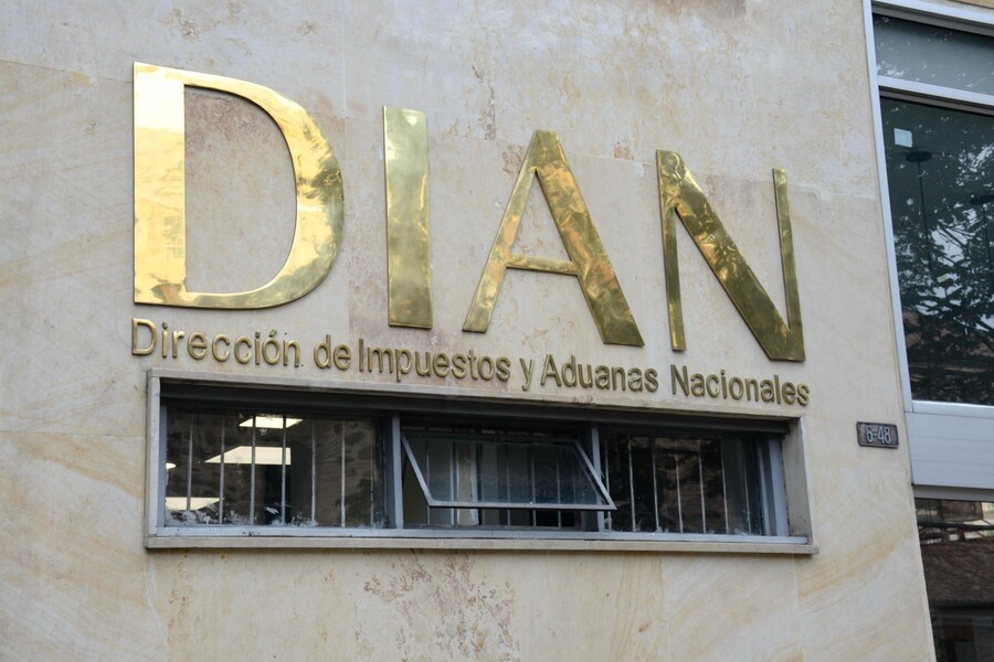 DIAN señaló que normatividad es clara en cuanto a el cobre de IVA a combustibles