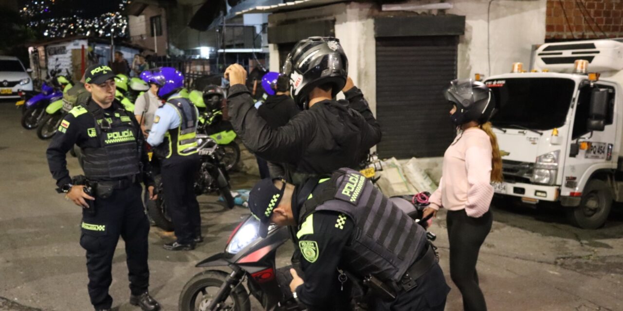 Operativo en Manrique y Aranjuez deja tres capturados y 16 motocicletas inmovilizadas