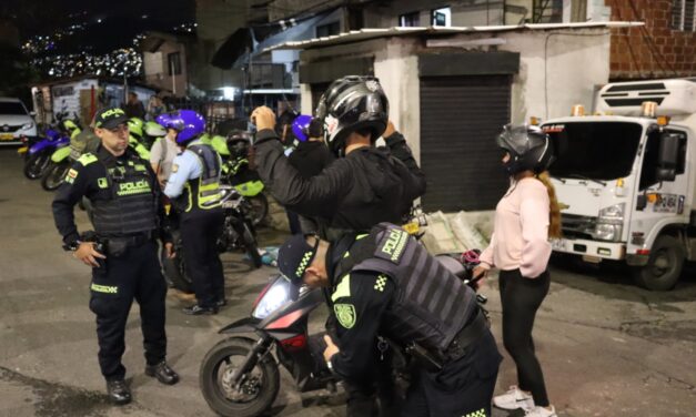 Operativo en Manrique y Aranjuez deja tres capturados y 16 motocicletas inmovilizadas