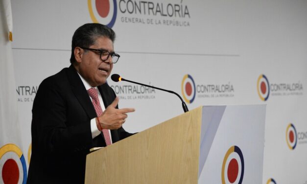 Contralor pide acuerdo nacional para blindar política económica