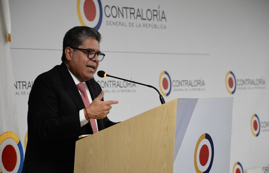 Contralor pide acuerdo nacional para blindar política económica