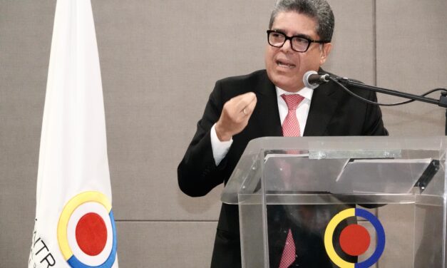 “Hay que sincerar el debate sobre la descentralización”: Contralor General