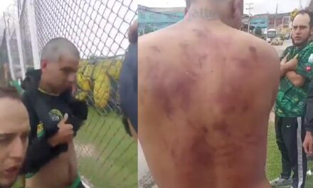 Hinchas del Atlético Bucaramanga acusan a la Policía en Bogotá de agresiones al interior de una estación