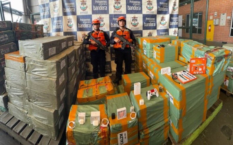 Incautan en Buenaventura mercancía de contrabando avaluada en 5 mil millones de pesos