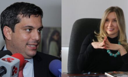 ¿Simón Gaviria se «lárgateó» el cargo de Ministra de Comercio?
