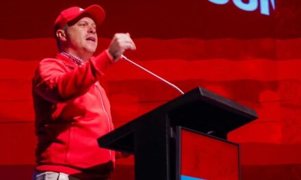 Héctor Olimpo presenta sus tres grandes luchas por Colombia