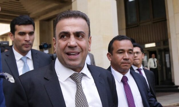 Musa Besaile aceptó cargos por multimillonario fraude