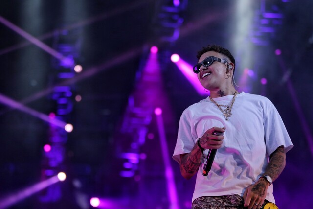 Beéle abrió un quinto concierto en la ciudad de Bogotá
