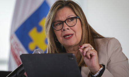 Rechazan órdenes de captura contra Fiscal General de la Nación