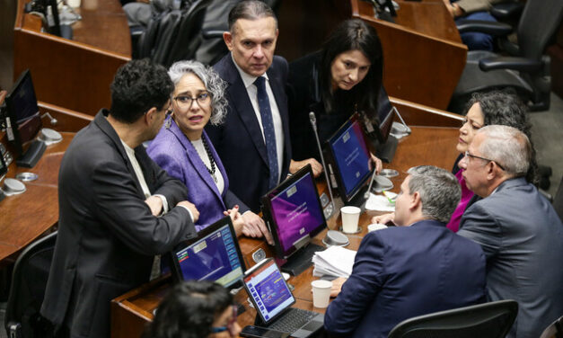 Quedó suspendida la plenaria que discutía la Reforma Laboral